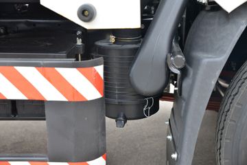 Ծ�� ����T100 122���� 4X2 3.6����ж��ͼƬ