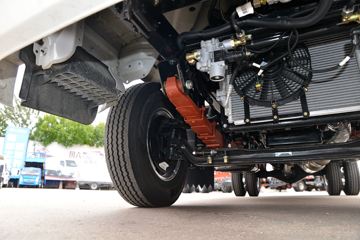 Ծ�� ����T100 122���� 4X2 3.6����ж��ͼƬ