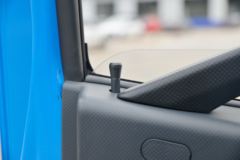 跃进 开拓X300 122马力 4.15米自卸车(国六)(SH3043VEDCMZ)