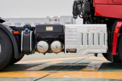 三一重卡 江山·信版 480马力 6X4 牵引车(国六)(HQC42503S1S13F)