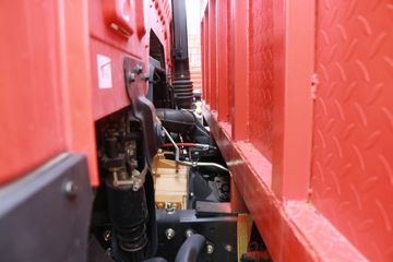 ���� ������D9 180���� 4X2 6.8�������ػ���ͼƬ