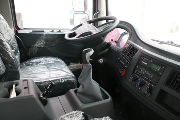 ���� ������D9 180���� 4X2 6.8�������ػ���ͼƬ