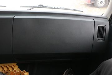 ���� ������D9 180���� 4X2 6.8�������ػ���ͼƬ