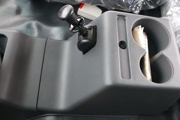 ���� ������D9 180���� 4X2 6.8�������ػ���ͼƬ