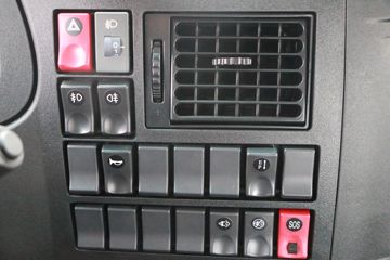 ���� ������D9 180���� 4X2 6.8�������ػ���ͼƬ