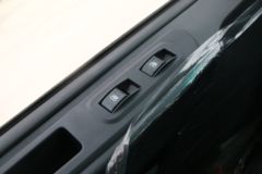 东风 多利卡D9 180马力 4X2 6.8米栏板载货车(EQ1162L9BDG)