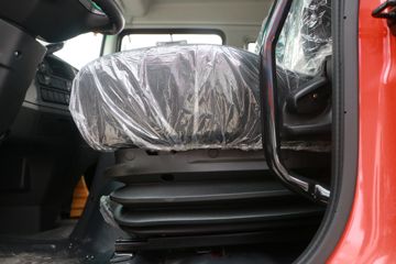 ���� ������D9 180���� 4X2 6.8�������ػ���ͼƬ