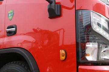 ���� ������D8 ���ܰ� 190���� 4X2 6.2���Ű������ػ���(����)(EQ1141L8CDG)ͼƬ