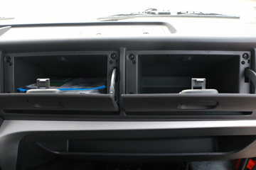 ���� ������D8 ���ܰ� 190���� 4X2 6.2���Ű������ػ���(����)(EQ1141L8CDG)ͼƬ