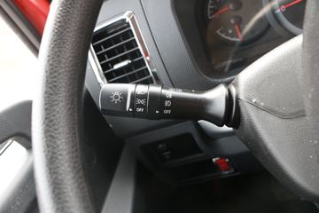 ���� ������D8 ���ܰ� 190���� 4X2 6.2���Ű������ػ���(����)(EQ1141L8CDG)ͼƬ