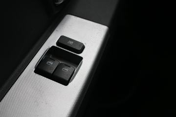 ���� ������D8 ���ܰ� 190���� 4X2 6.2���Ű������ػ���(����)(EQ1141L8CDG)ͼƬ