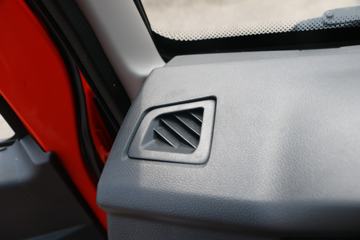 ���� ������D8 ���ܰ� 190���� 4X2 6.2���Ű������ػ���(����)(EQ1141L8CDG)ͼƬ