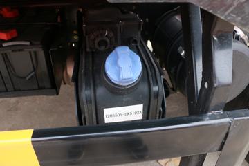 ���� ������D8 ���ܰ� 190���� 4X2 6.2���Ű������ػ���(����)(EQ1141L8CDG)ͼƬ