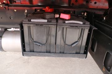 ���� ������D8 ���ܰ� 190���� 4X2 6.2���Ű������ػ���(����)(EQ1141L8CDG)ͼƬ