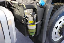 杰虎&nbsp;消防车底盘图片