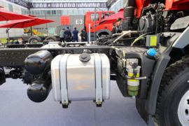 杰虎&nbsp;消防车底盘图片