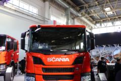 斯堪尼亚 P系列 450马力 6X4 强臂破拆消防车底盘(国六)