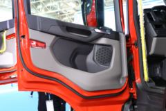 斯堪尼亚 P系列 450马力 6X4 强臂破拆消防车底盘(国六)