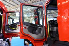 斯堪尼亚 P系列 450马力 6X4 强臂破拆消防车底盘(国六)