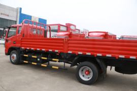 多利卡D8&nbsp;载货车上装                                                图片