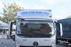 陕汽轻卡 德龙K5000 150马力 4.18米 AMT自动挡单排厢式轻卡(国六)(YTQ5041XXYKH332)