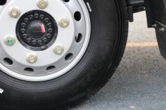 陕汽轻卡 德龙K5000 130马力 AMT 4.18米单排厢式轻卡(国六)