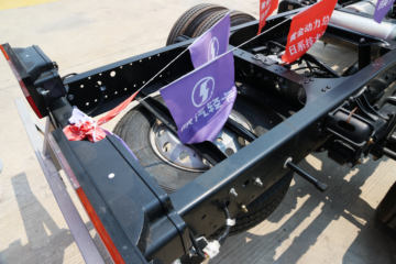 �����Ῠ ����K3000 ���ذ� 160���� 4.18�׵�����ʽ�Ῠ(YTQ5041XXYKJ331)ͼƬ