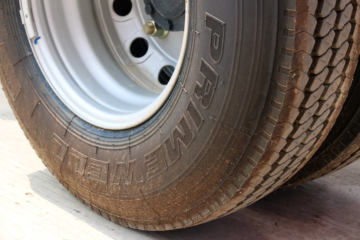 �����Ῠ ����K3000 ���ذ� 160���� 4.18�׵�����ʽ�Ῠ(YTQ5041XXYKJ331)ͼƬ