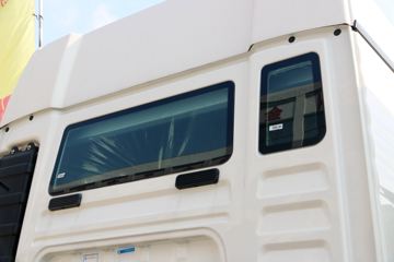 й HOWO TX 250 4X2 9.52ʽػ()(8)(ZZ5187XXYN711GF1L)ͼƬ