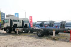 中国重汽 HOWO TX 250马力 4X2 9.52米厢式载货车(国六)(重汽8挡)(ZZ5187XXYN711GF1L)