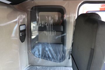 �й����� HOWO Max�ؿ� 480���� 6X4ǣ����(����)(����12��)(ZZ4257V344KF1)ͼƬ