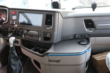 �й����� HOWO Max�ؿ� 480���� 6X4ǣ����(����)(����12��)(ZZ4257V344KF1)ͼƬ