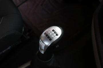 �й����� HOWO Max�ؿ� 480���� 6X4ǣ����(����)(����12��)(ZZ4257V344KF1)ͼƬ