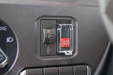 �й����� HOWO Max�ؿ� 480���� 6X4ǣ����(����)(����12��)(ZZ4257V344KF1)ͼƬ