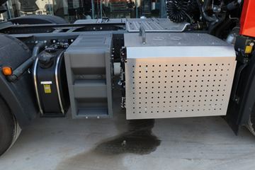 �й����� HOWO Max�ؿ� 480���� 6X4ǣ����(����)(����12��)(ZZ4257V344KF1)ͼƬ