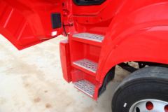 东风 多利卡D9K 260马力 4X2 9.75米厢式载货车(国六)(EQ5182XXYL9CDKAC)