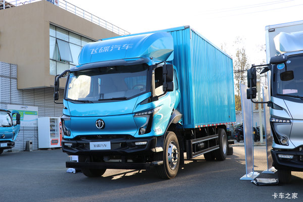 飞碟W7 载货车