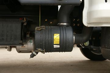 ���� ��X1 1.5L 113���� ���� 4�׵�������΢��(����)(KMC1031Q318D6)ͼƬ