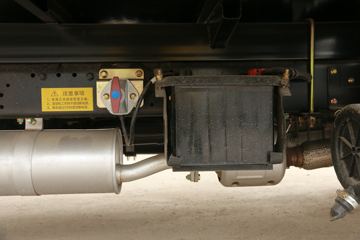 ���� ��X1 1.5L 113���� ���� 4�׵�������΢��(����)(KMC1031Q318D6)ͼƬ