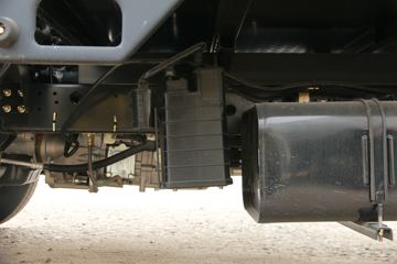 ���� ��X1 1.5L 113���� ���� 4�׵�������΢��(����)(KMC1031Q318D6)ͼƬ