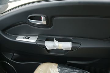 �������� ��X1 2.0L 133���� ���� 4X2 4�׵�������΢��ͼƬ