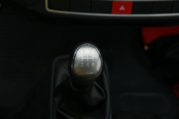 �������� ��X1 2.0L 133���� ���� 4X2 4�׵�������΢��ͼƬ