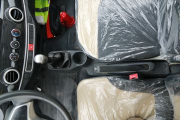 �������� ��X1 2.0L 133���� ���� 4X2 4�׵�������΢��ͼƬ