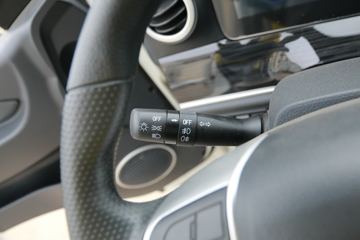 �������� ��X1 2.0L 133���� ���� 4X2 4�׵�������΢��ͼƬ