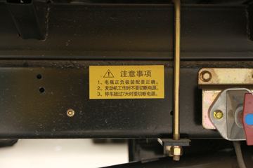 �������� ��X1 2.0L 133���� ���� 4X2 4�׵�������΢��ͼƬ