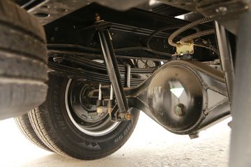 �������� ��X1 2.0L 133���� ���� 4X2 4�׵�������΢��ͼƬ