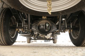 �������� ��X1 2.0L 133���� ���� 4X2 4�׵�������΢��ͼƬ