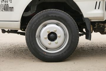 �������� ��X1 2.0L 133���� ���� 4X2 4�׵�������΢��ͼƬ