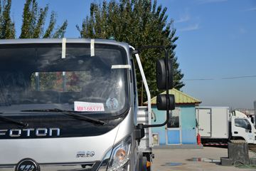 福田 奥铃CTS 210马力 6.8米排半栏板载货车(BJ1166VKPFK-A3)外观图片