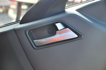 Ծ�� ��ԽC500 150���� 4.2�׵��Ų�դʽ�Ῠ(����)(SH5043CCYZFDDWZ1)ͼƬ